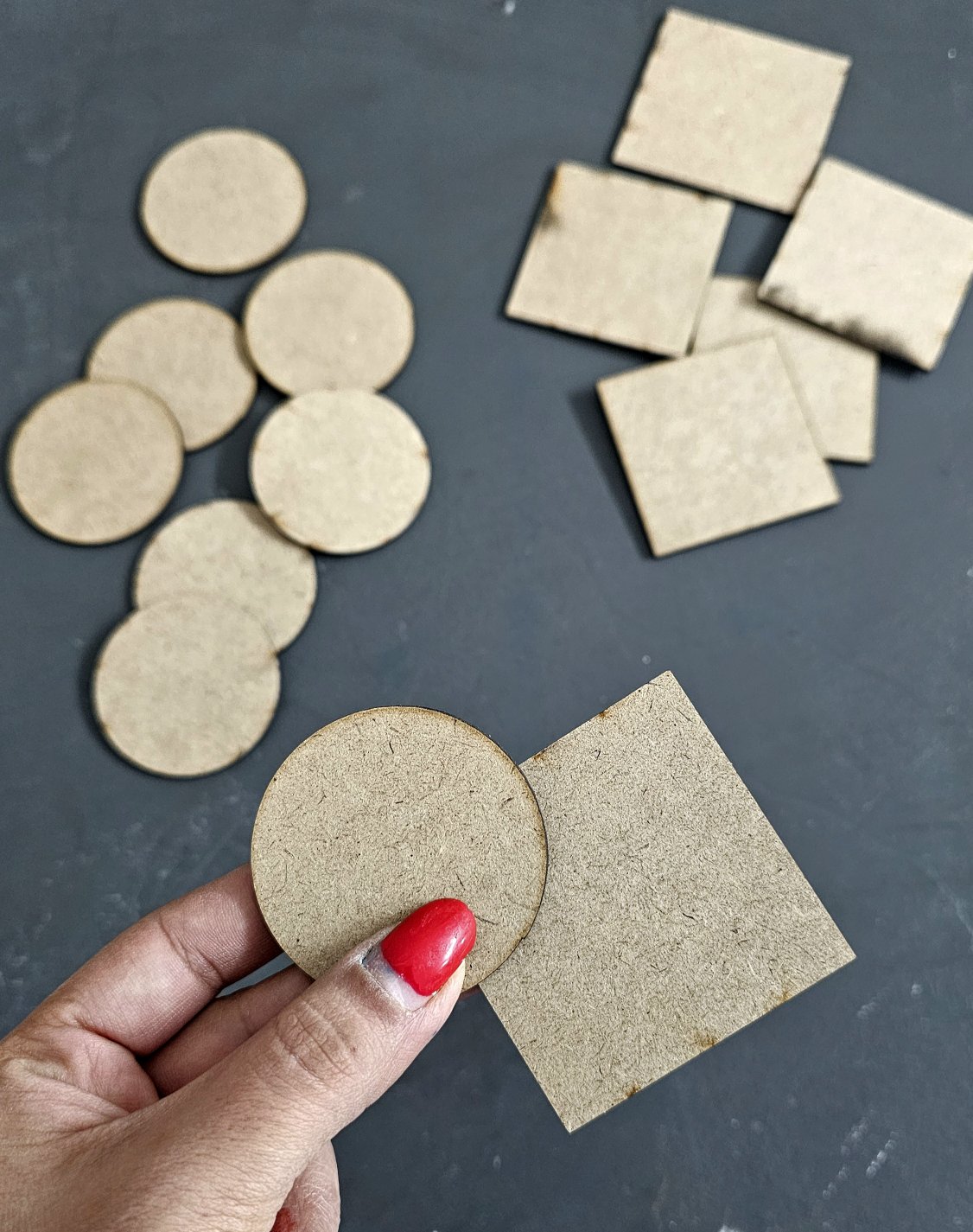 بیس چوبی مگنتی