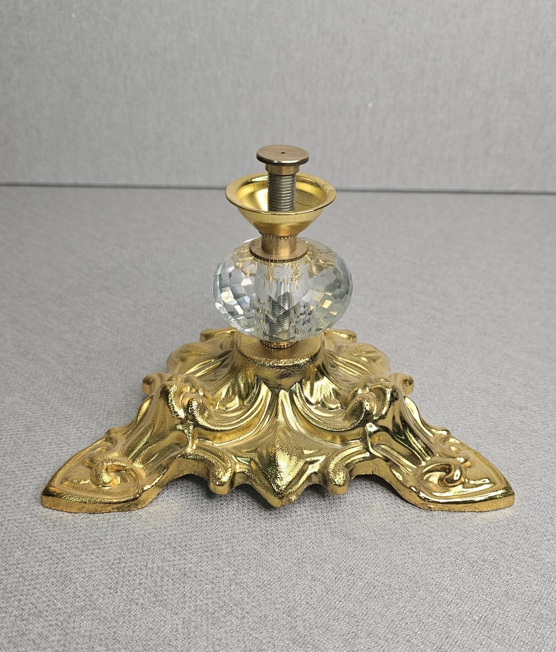 پایه ظروف مدل سلطنتی 